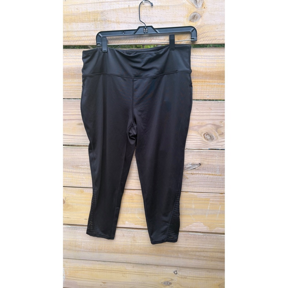 Tapout Womens XL Black Cropped Leggings Mesh Ladder Cutout Athletic Pants Capri